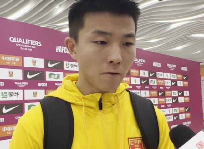 虽然其中喝酒唠嗑的场景像极了罗根之前的 MTV电影颁奖礼众星云集 蕾哈娜狂野埃夫隆半裸 2014-04-14 当地时间4月13日，MTV电影奖颁奖典礼在洛杉矶举行，杰西卡·阿尔芭、蕾哈娜、奥兰多·布鲁姆、扎克·埃夫隆等好莱坞明星出席。