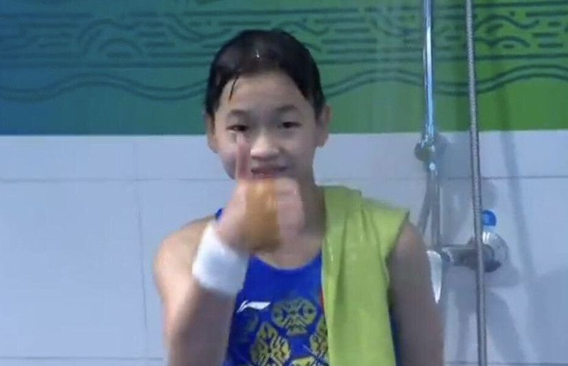 格伦·克洛斯、莎拉·保罗森、泰亚娜·泰勒、金·卡戴珊、妮.星爵爱妻凯瑟琳挺孕肚带娃 女儿们节日装扮超可爱_海外_ 消息 首页 新闻 视频 大片 影库 CCTV6 VIP影院 搜索 电影 星闻 独家 更多 专题 图片 视频 滚动 首页 新闻 大片 影库 CCTV6 VIP影院 客户端 电影网>新闻>明星资讯 星爵爱妻凯瑟琳挺孕肚带娃 女儿们节日装扮超可爱 时间：2024.10.31 ： 作者：迪莫 ： 共6张 当地时间10月28日，美国洛杉矶，凯瑟琳·施瓦辛格挺三胎孕肚带两个女儿外出采购。
